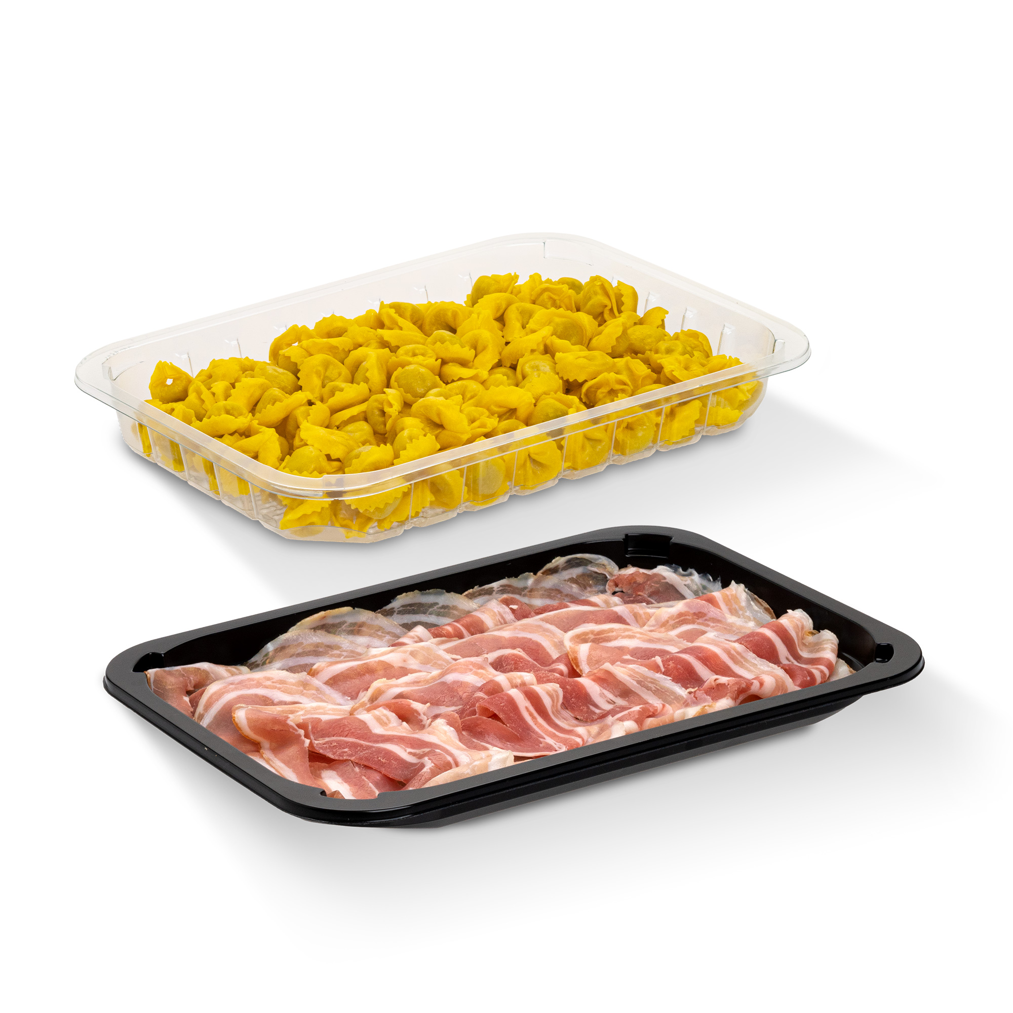 Fresh and sliced pasta in trays